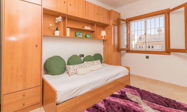 Venta - Apartamento / piso -
Torrevieja - La Mata pueblo