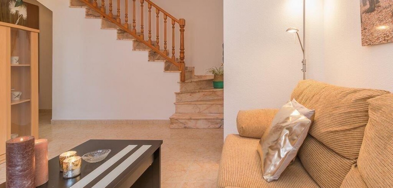 Venta - Apartamento / piso -
Torrevieja - La Mata pueblo