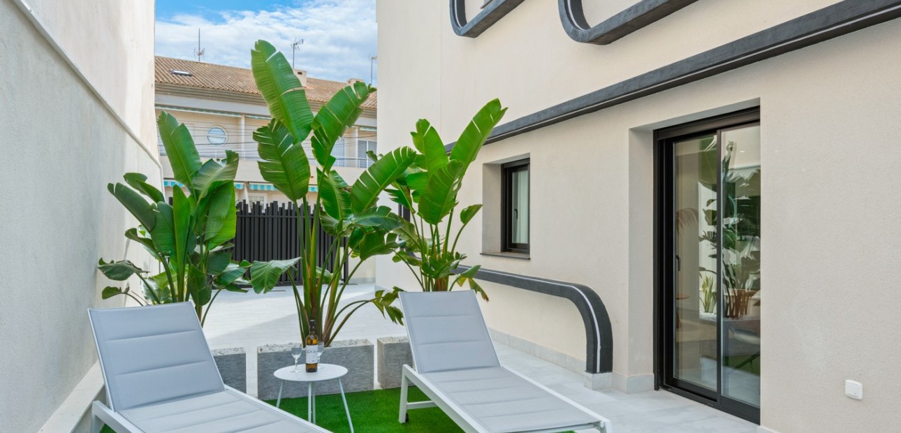 Venta - Semi Detached Villa -
Torre de La Horadada - Torre de La Horadada - Town