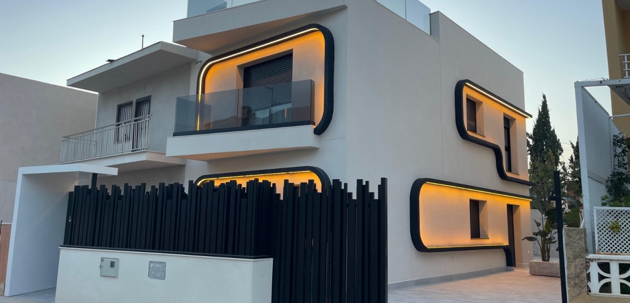 Venta - Semi Detached Villa -
Torre de La Horadada - Torre de La Horadada - Town