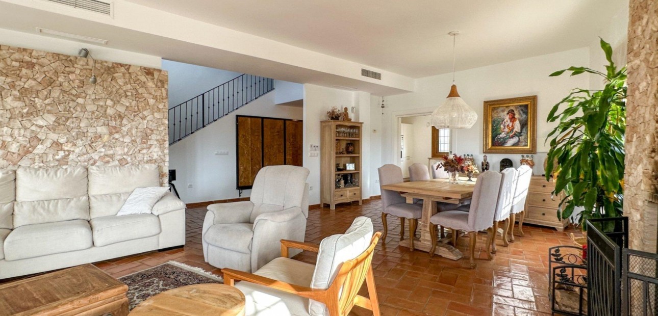 Venta - Villa -
Orihuela Costa - Campoamor