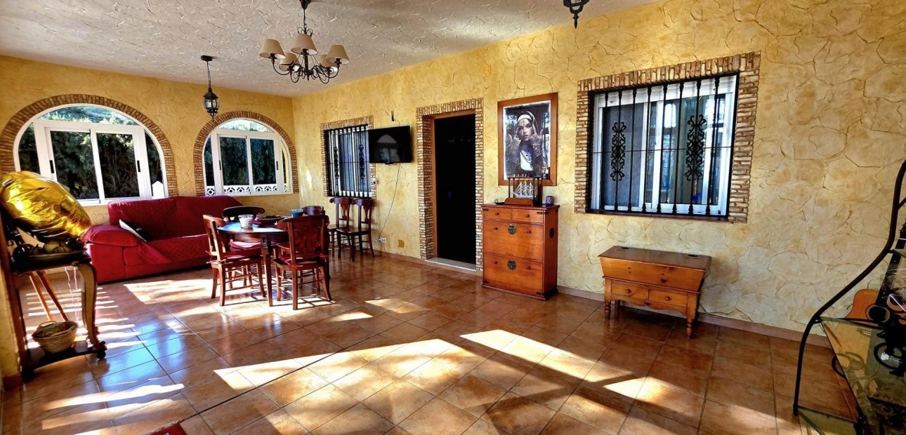 Venta - Villa -
Torrevieja - La siesta