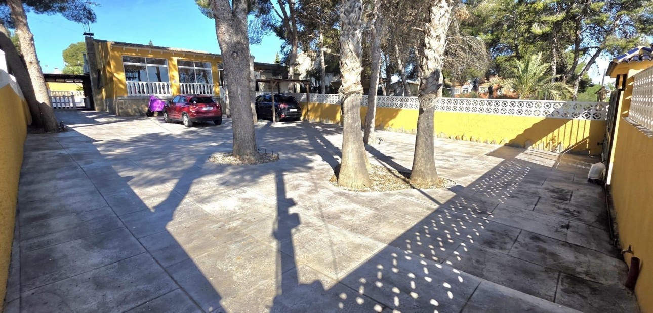 Venta - Villa -
Torrevieja - La siesta