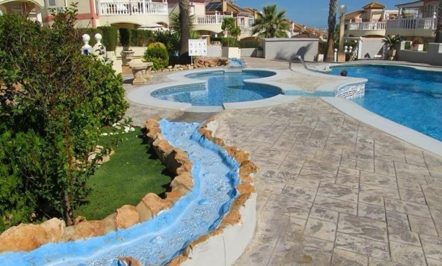 Venta - Villa -
Torrevieja - Aguas Nuevas