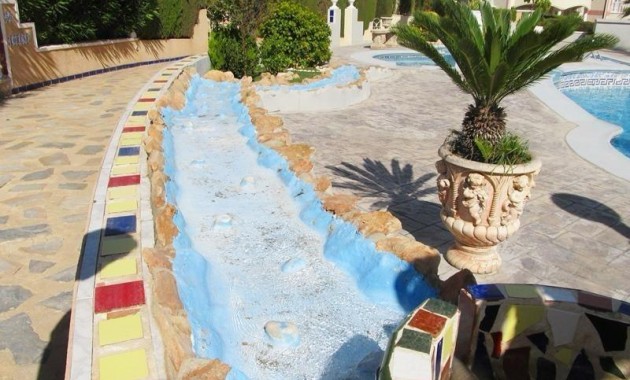 Venta - Villa -
Torrevieja - Aguas Nuevas