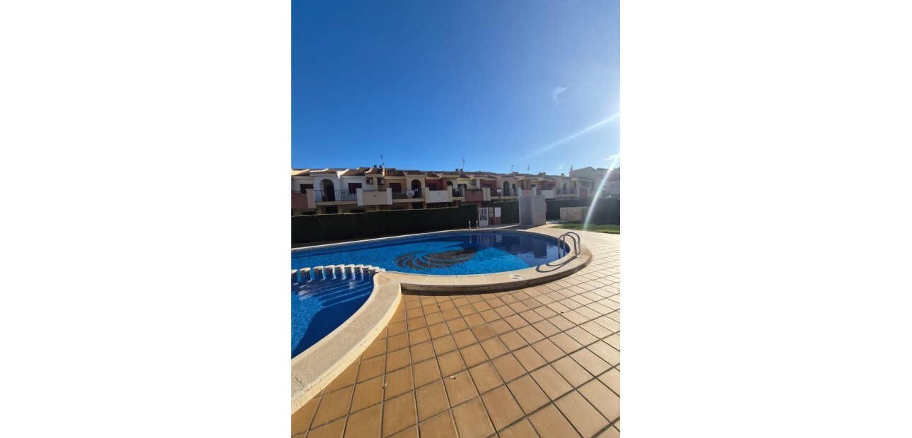 Venta - Apartamento / piso -
Torrevieja - El limonar