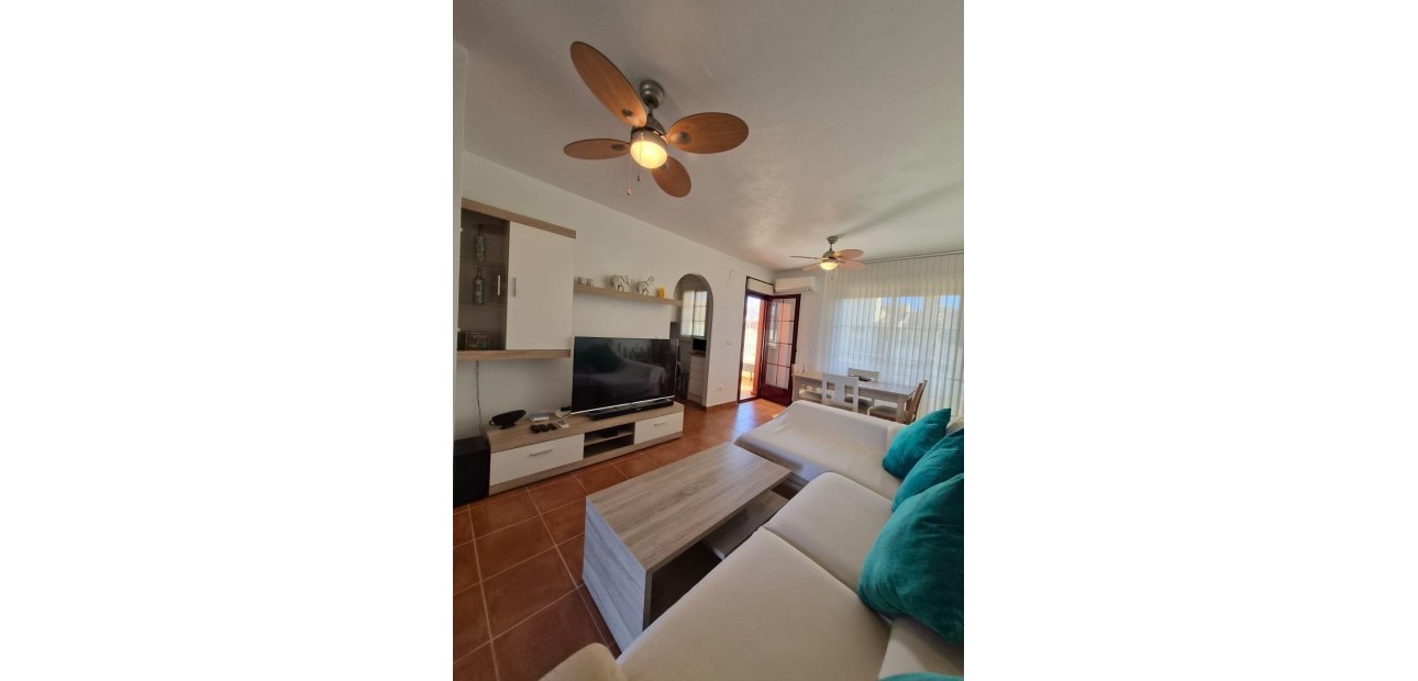 Venta - Apartamento / piso -
Torrevieja - El limonar