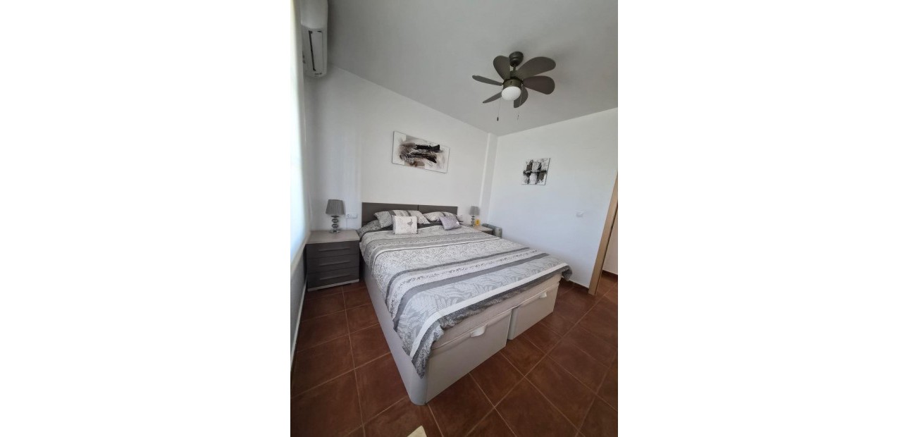 Venta - Apartamento / piso -
Torrevieja - El limonar