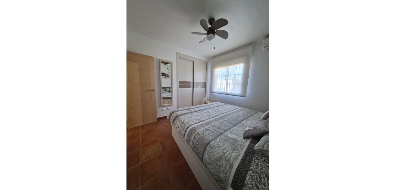 Venta - Apartamento / piso -
Torrevieja - El limonar