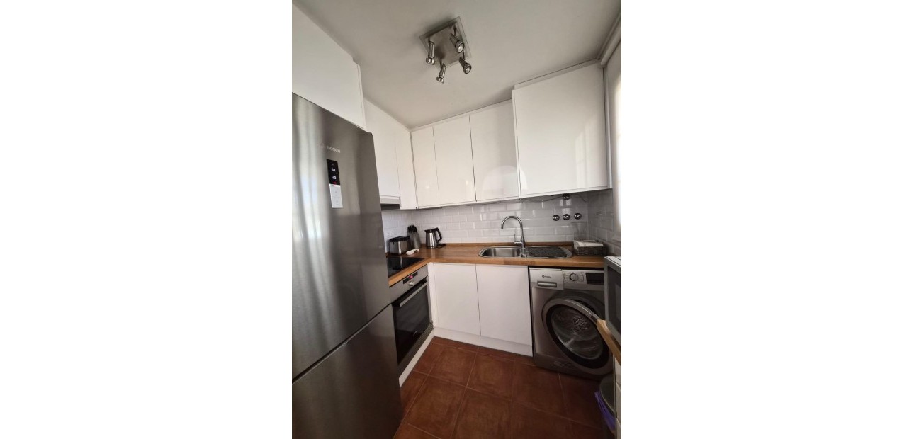 Venta - Apartamento / piso -
Torrevieja - El limonar