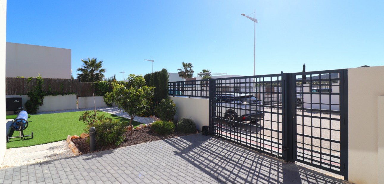 Venta - Detached Villa -
Algorfa - La Finca Golf Resort