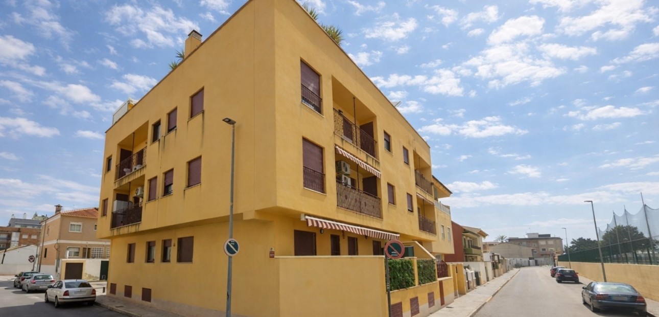 Herverkoop - Appartement / flat -
Formentera del Segura - Formentera - Village