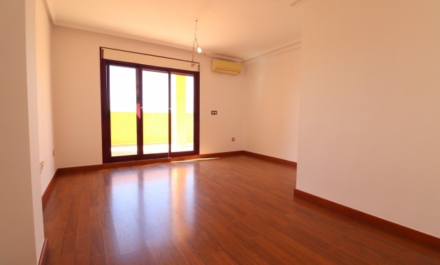 Herverkoop - Appartement / flat -
Formentera del Segura - Formentera - Village