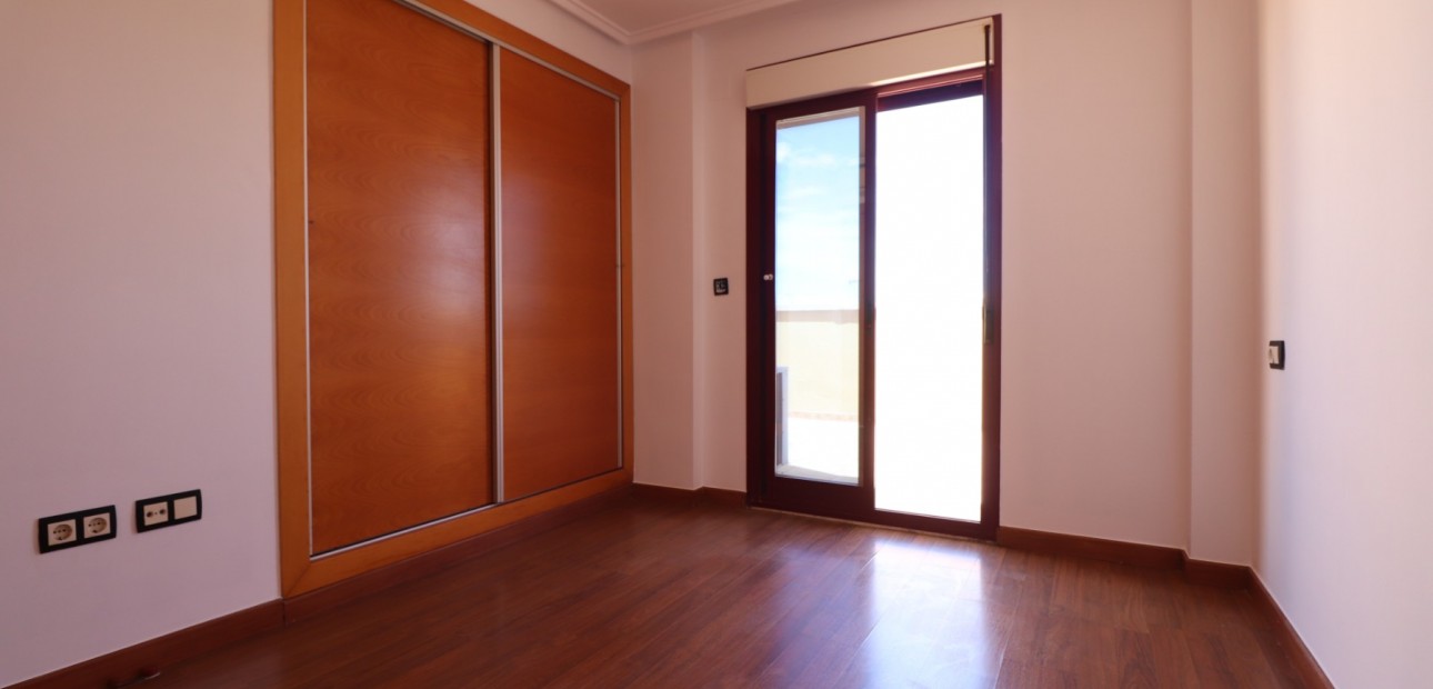 Herverkoop - Appartement / flat -
Formentera del Segura - Formentera - Village