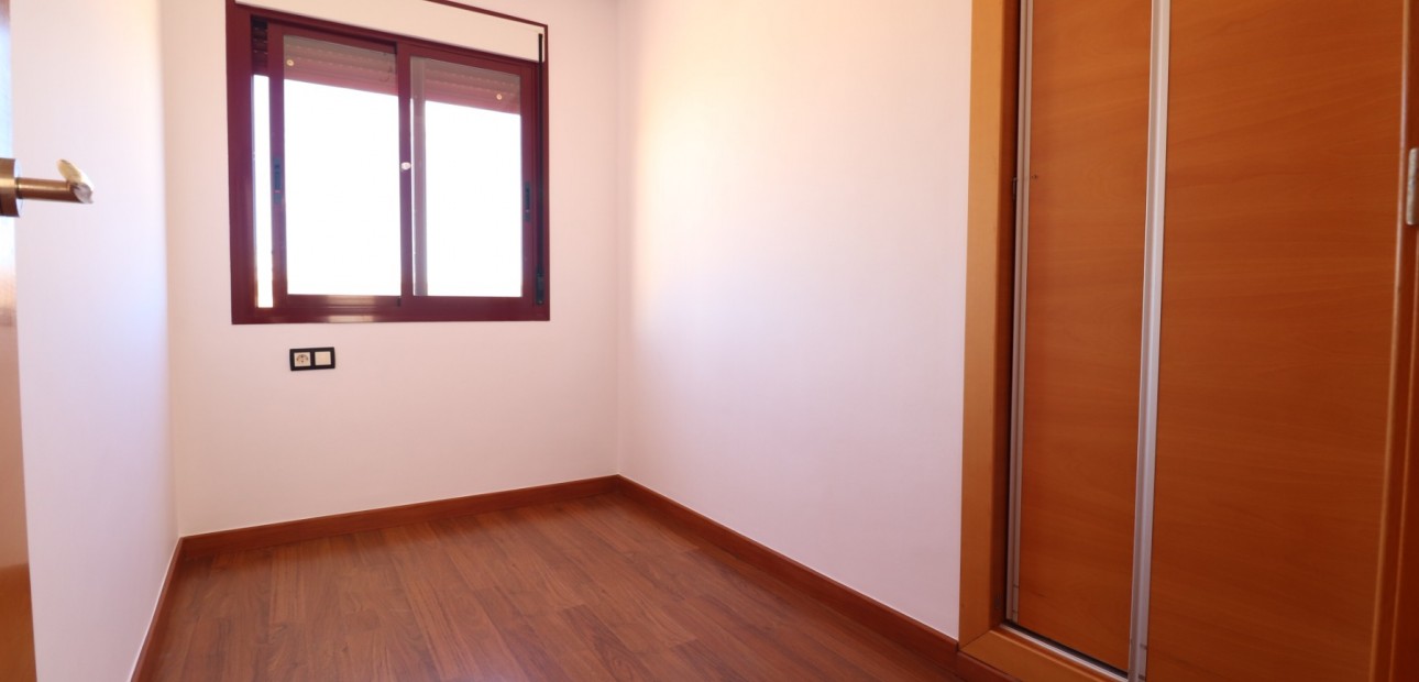 Herverkoop - Appartement / flat -
Formentera del Segura - Formentera - Village