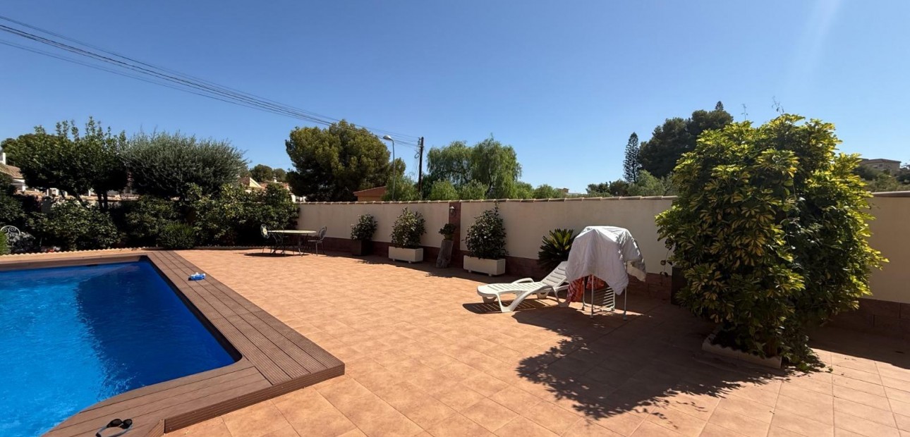 Venta - Villa -
Torrevieja - Los Balcones - Los Altos del Edén