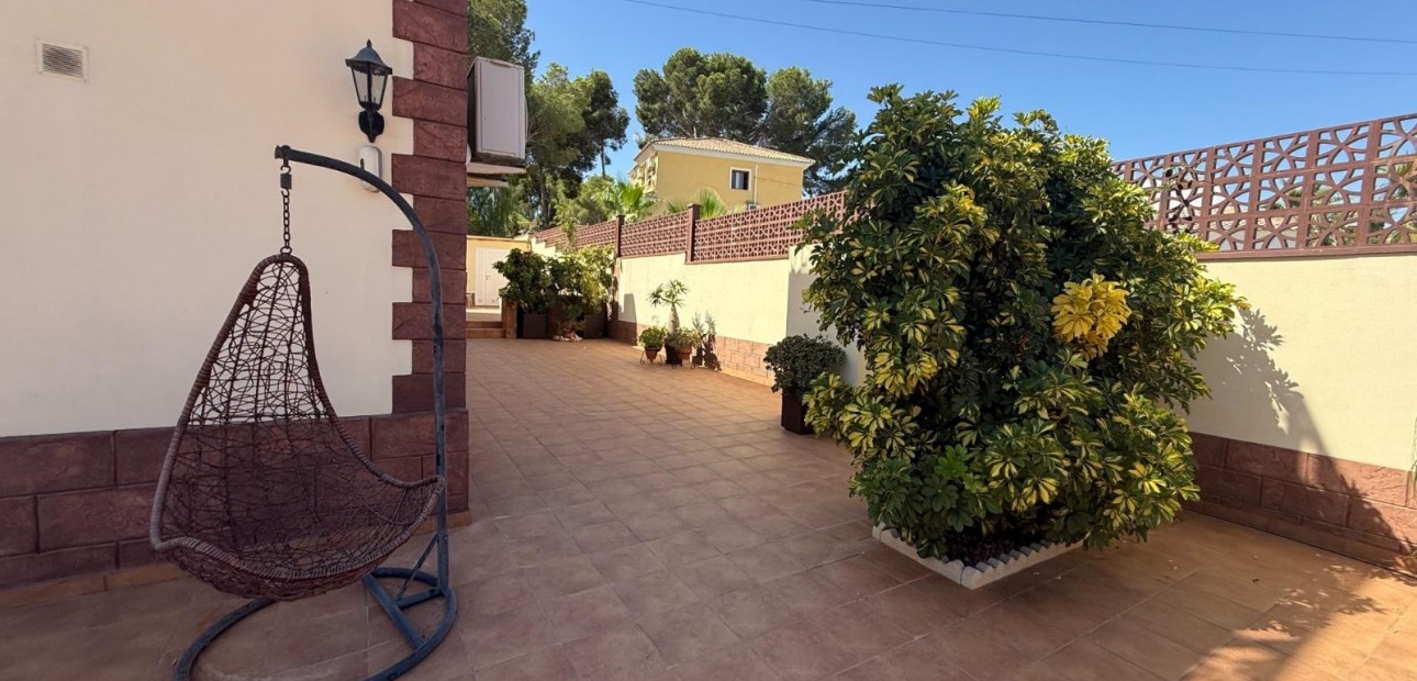 Venta - Villa -
Torrevieja - Los Balcones - Los Altos del Edén