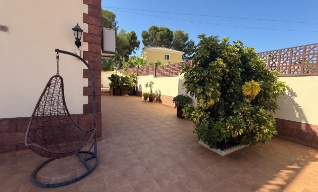Venta - Villa -
Torrevieja - Los Balcones - Los Altos del Edén