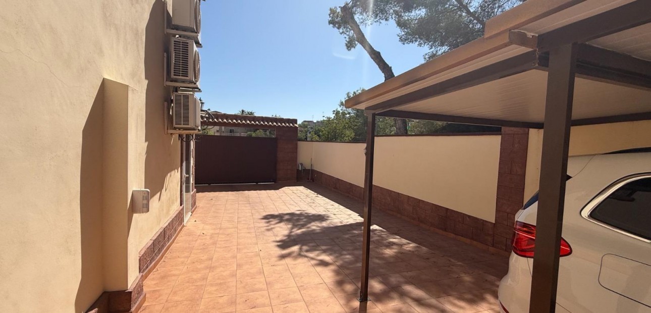 Venta - Villa -
Torrevieja - Los Balcones - Los Altos del Edén