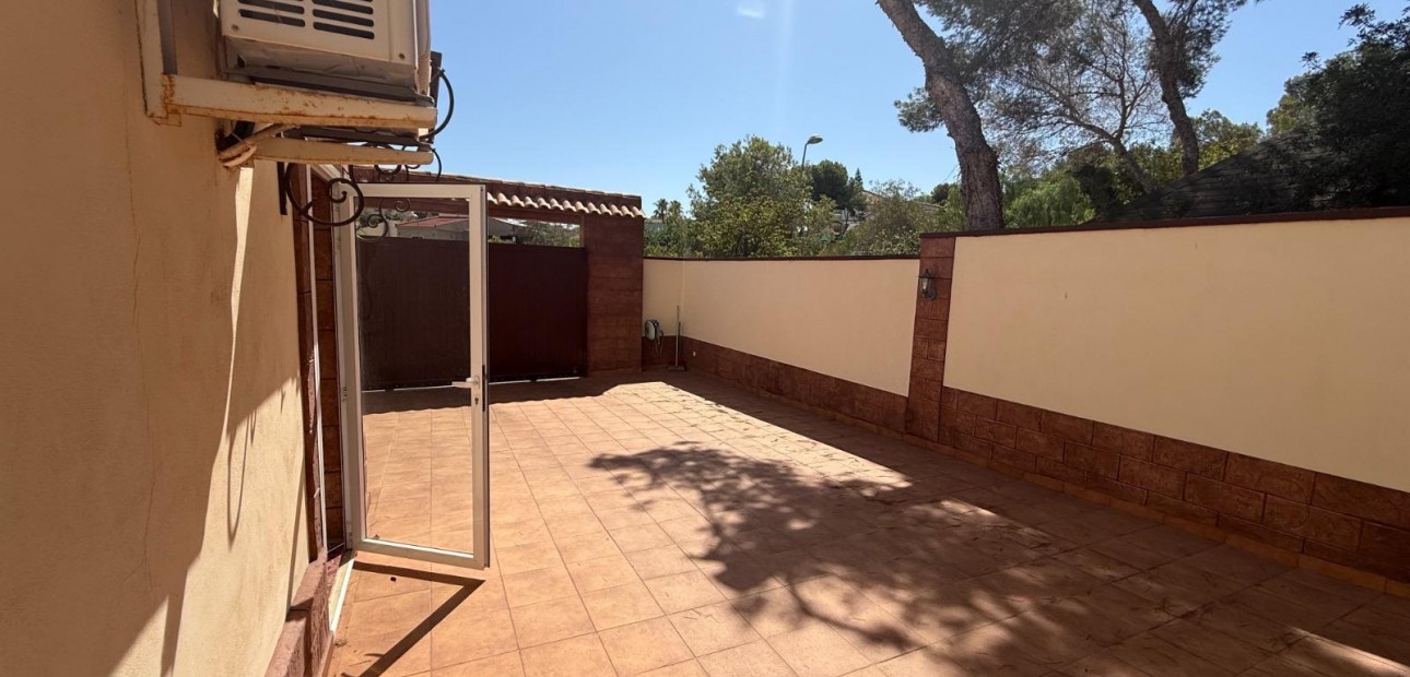 Venta - Villa -
Torrevieja - Los Balcones - Los Altos del Edén