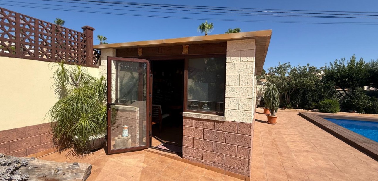 Venta - Villa -
Torrevieja - Los Balcones - Los Altos del Edén