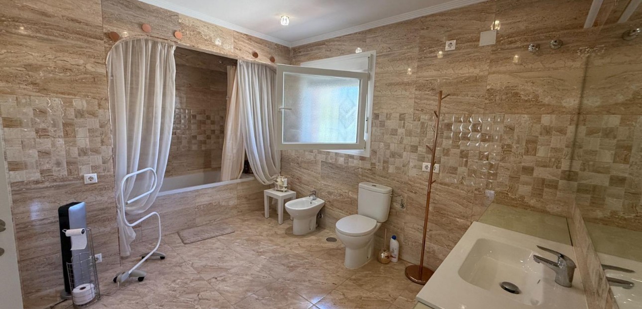 Venta - Villa -
Torrevieja - Los Balcones - Los Altos del Edén