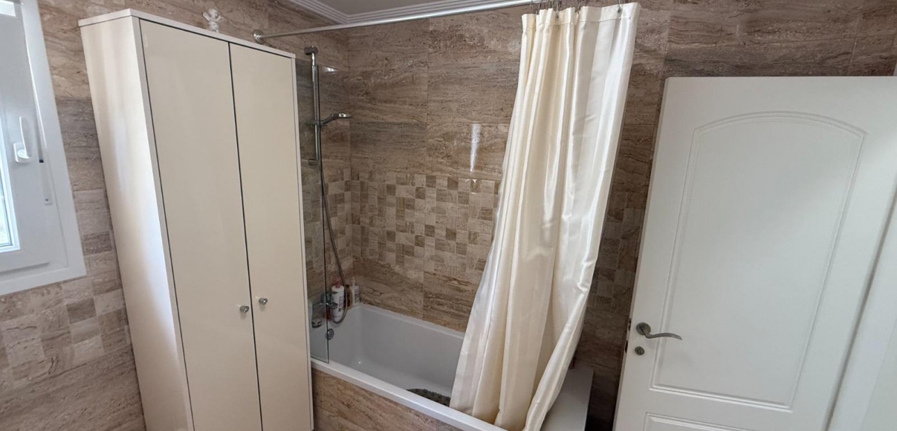 Venta - Villa -
Torrevieja - Los Balcones - Los Altos del Edén