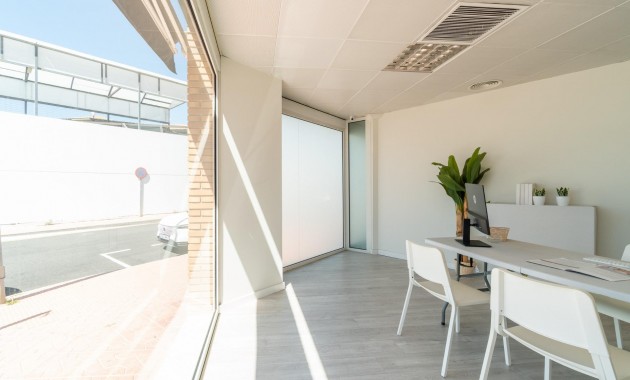 Long time Rental - Commercial Unit -
Orihuela Costa - Playa Flamenca