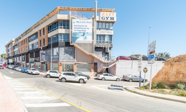 Long time Rental - Commercial Unit -
Orihuela Costa - Playa Flamenca