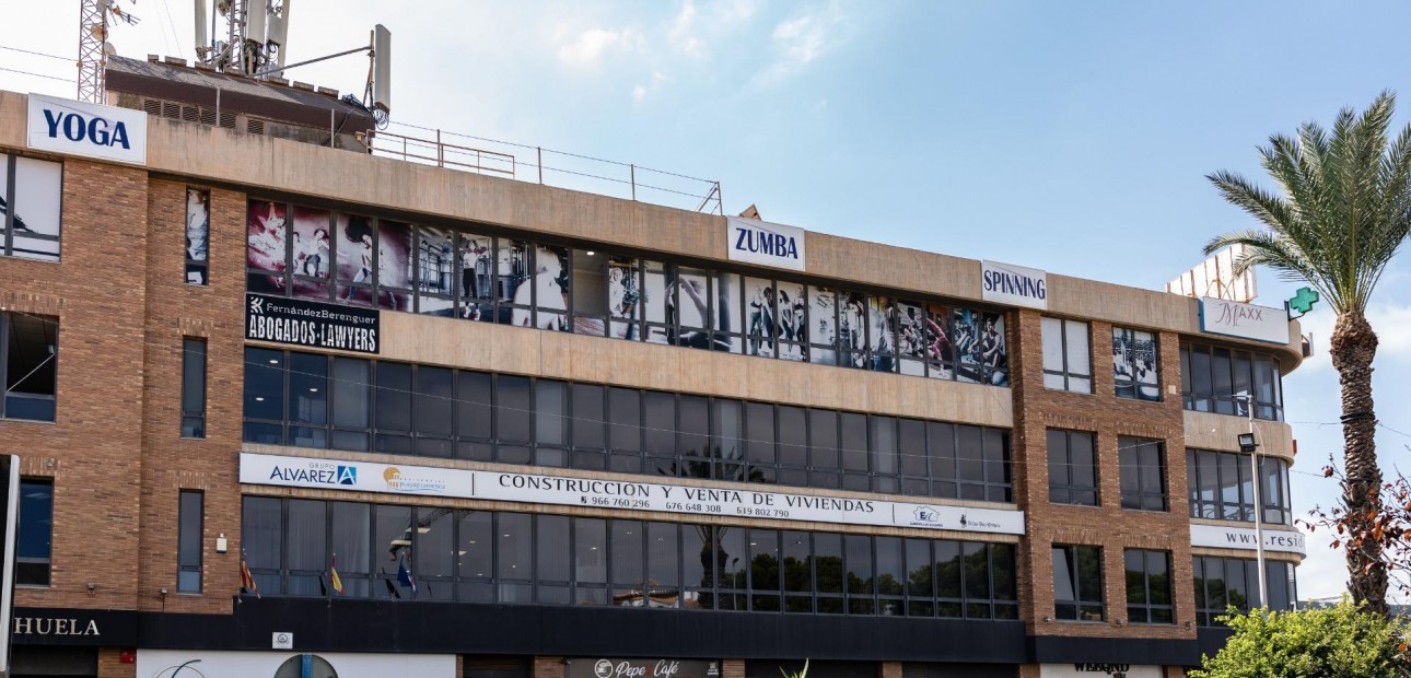 Long time Rental - Commercial Unit -
Orihuela Costa - Playa Flamenca