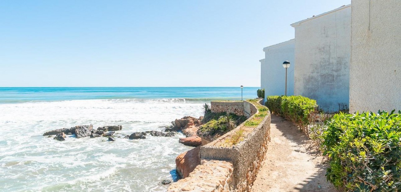 Venta - Terraced house -
Orihuela Costa - Playa Flamenca