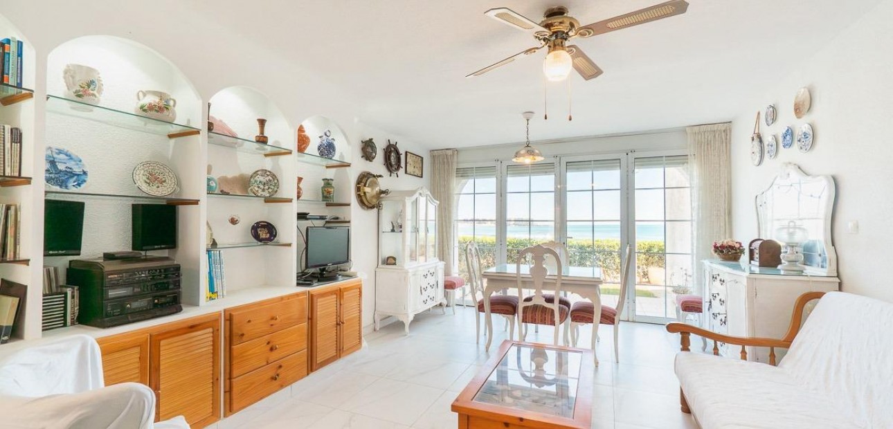 Venta - Terraced house -
Orihuela Costa - Playa Flamenca