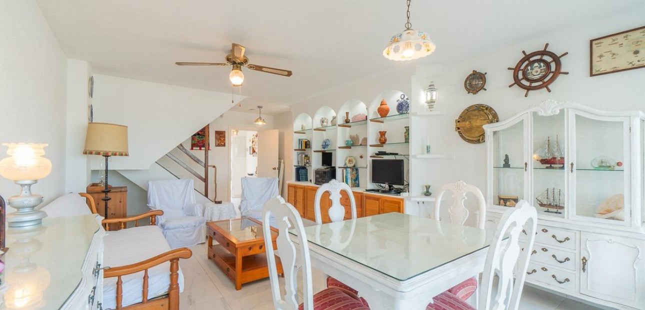 Venta - Terraced house -
Orihuela Costa - Playa Flamenca