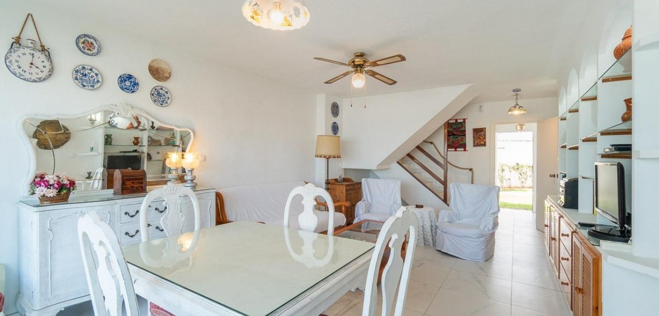 Venta - Terraced house -
Orihuela Costa - Playa Flamenca