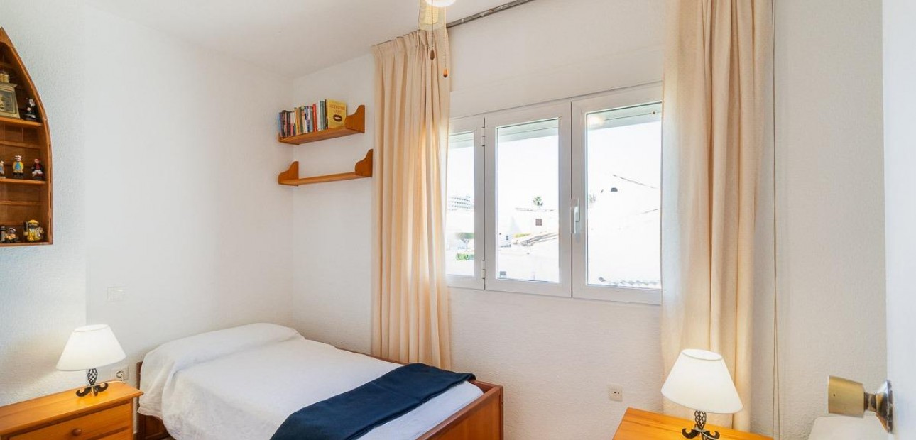 Venta - Terraced house -
Orihuela Costa - Playa Flamenca