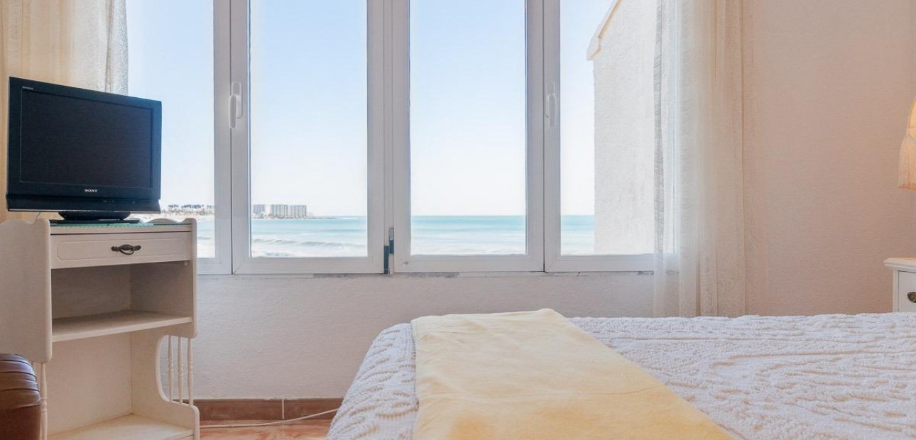 Venta - Terraced house -
Orihuela Costa - Playa Flamenca