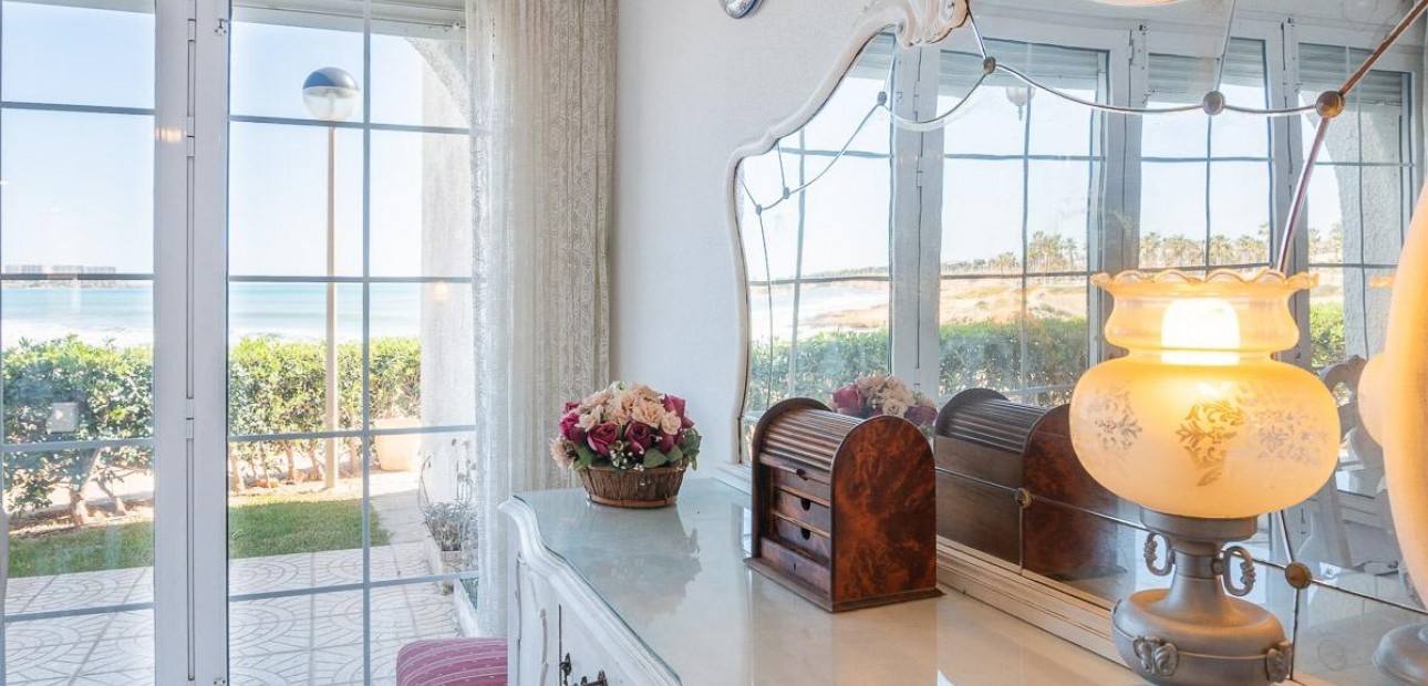 Venta - Terraced house -
Orihuela Costa - Playa Flamenca