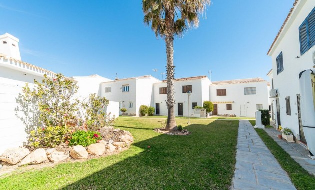 Venta - Terraced house -
Orihuela Costa - Playa Flamenca