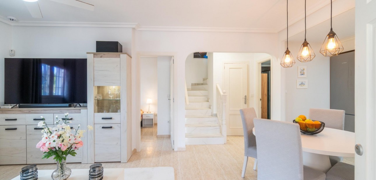 Venta - Villa -
Orihuela Costa - Zeniamar-Horizonte-La Campana