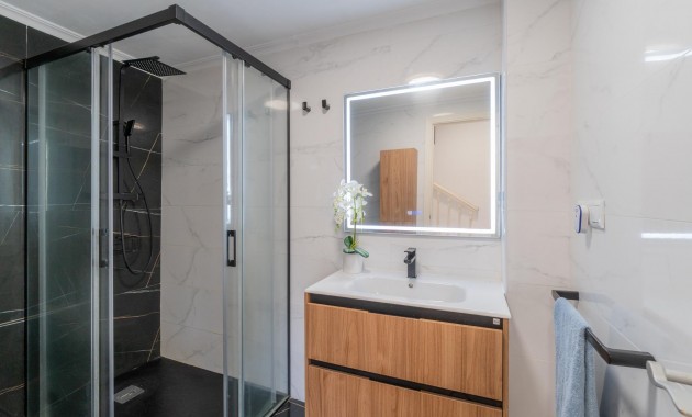 Venta - Villa -
Orihuela Costa - Zeniamar-Horizonte-La Campana