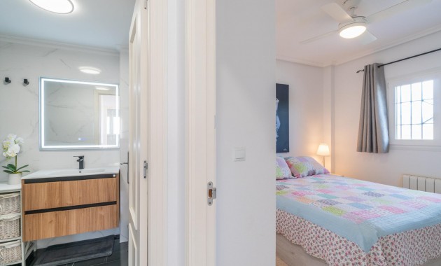 Venta - Villa -
Orihuela Costa - Zeniamar-Horizonte-La Campana