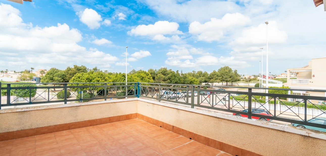 Venta - Villa -
Orihuela Costa - Zeniamar-Horizonte-La Campana