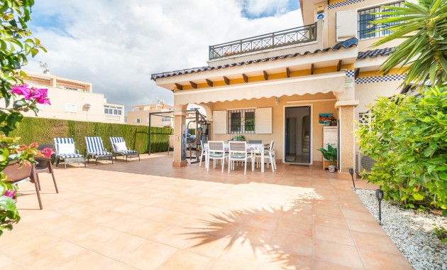 Venta - Villa -
Orihuela Costa - Zeniamar-Horizonte-La Campana