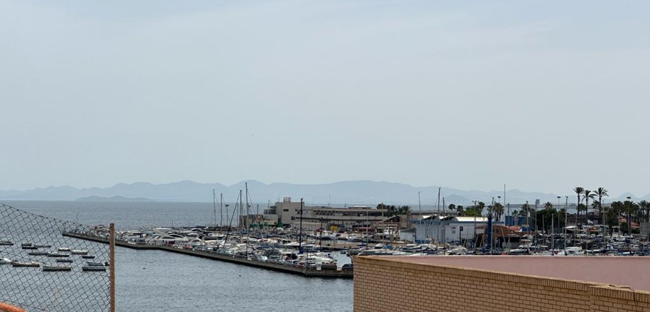 Venta - Apartamento / piso -
San Pedro del Pinatar - Lo pagan