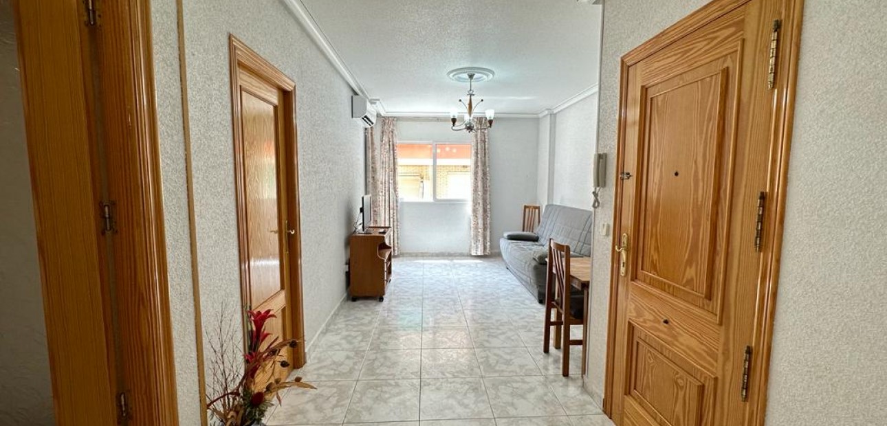 Venta - Apartamento / piso -
San Pedro del Pinatar - Lo pagan