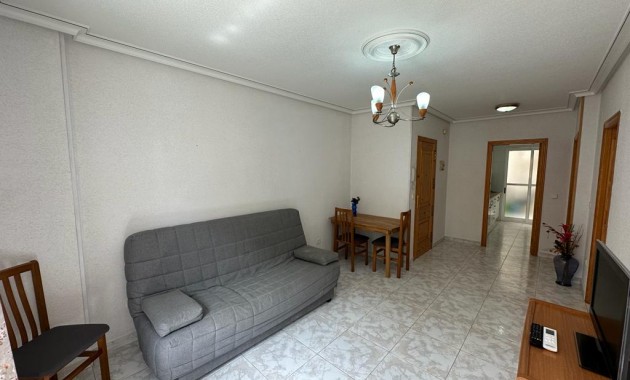 Venta - Apartamento / piso -
San Pedro del Pinatar - Lo pagan