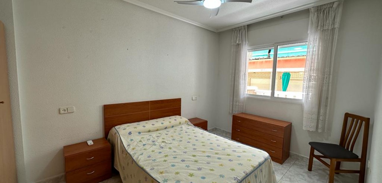 Venta - Apartamento / piso -
San Pedro del Pinatar - Lo pagan