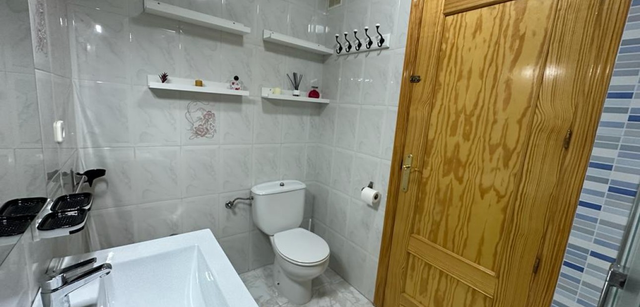 Venta - Apartamento / piso -
San Pedro del Pinatar - Lo pagan
