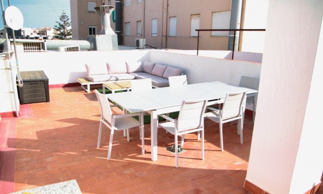 Venta - Apartamento / piso -
San Pedro del Pinatar - Lo pagan
