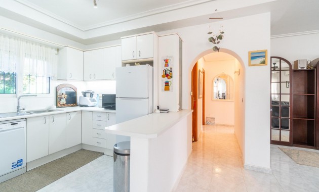 Venta - Villa -
Orihuela Costa - La Zenia